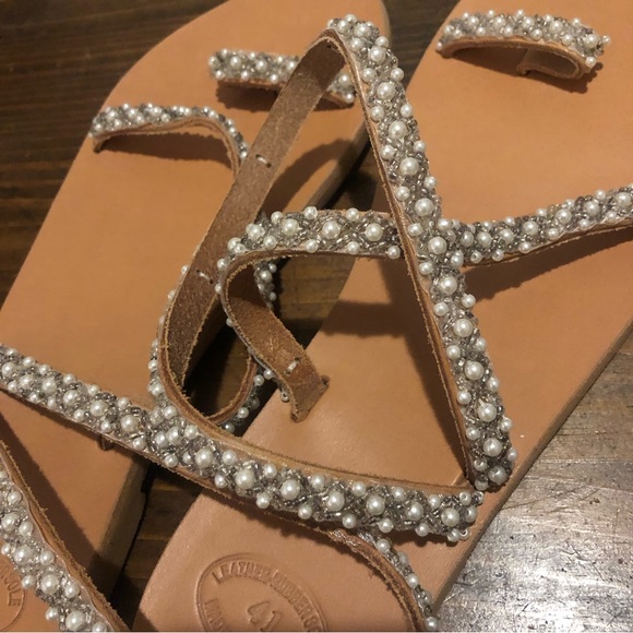 NEW beaded leather sandal - Picture 3 of 5